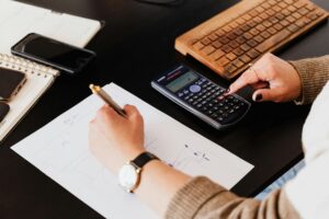 Servicios de gestión contable y fiscal